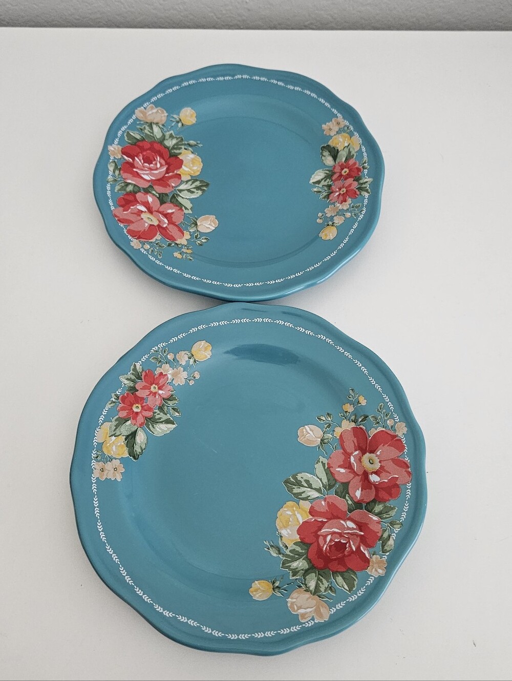The Pioneer Woman Vintage Floral Teal Scalloped Salad Plates 8.5" Set Of Two